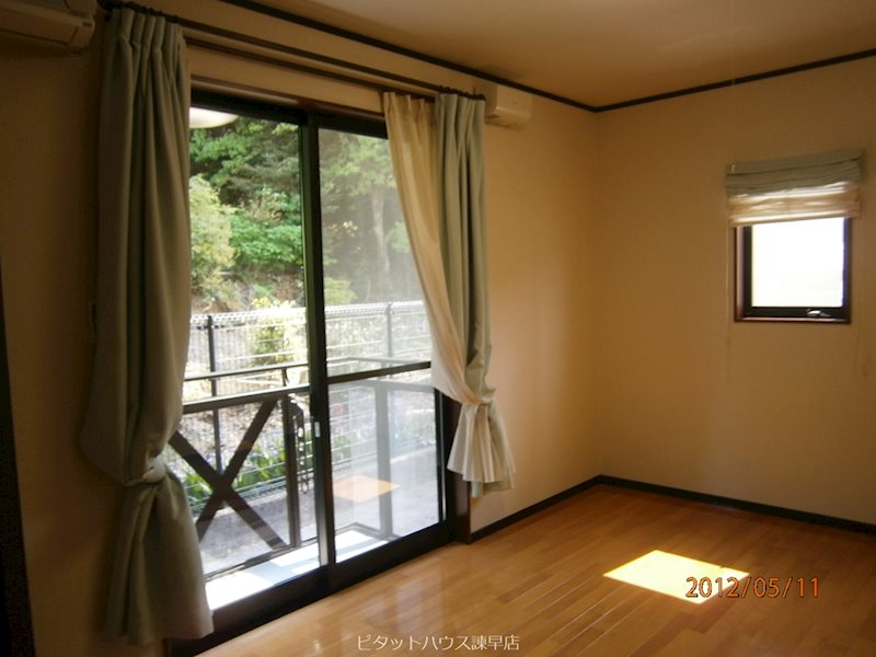 居室・リビング　※入居中につきイメージ。