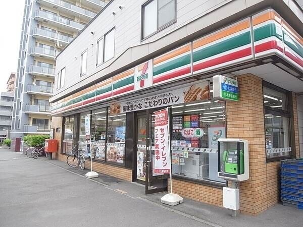コンビニ　セブンイレブン札幌南4条東店（コンビニ）まで73m