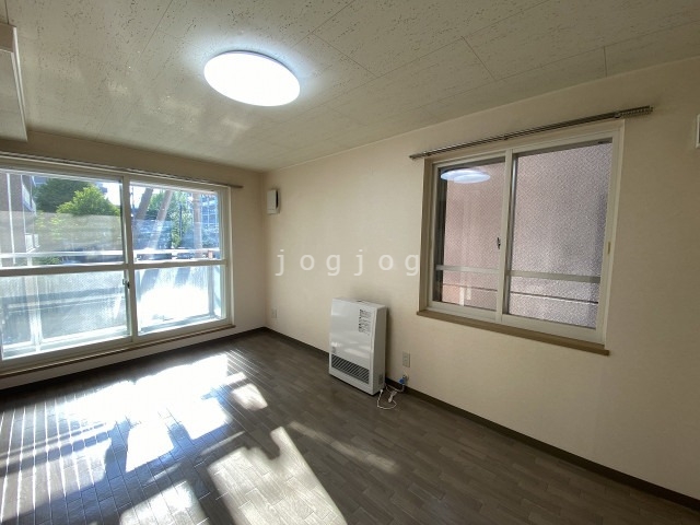 居室・リビング　同号室タイプ写真