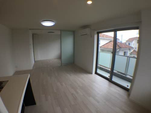 居室・リビング　リビング