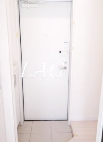 玄関　玄関です。