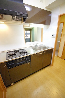 キッチン　対面式システムキッチン