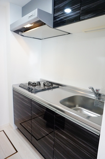 キッチン　２口コンロ付　＊前回募集時の写真です