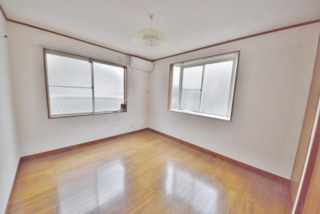 居室・リビング　★角部屋のお部屋です★