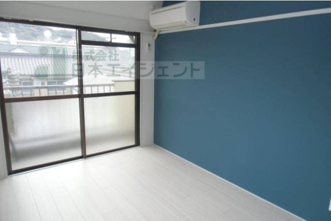 居室・リビング　洋室