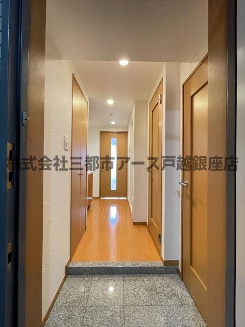 玄関　スカイコートヴィーダ五反田ウエスト