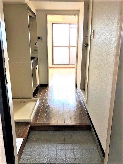 玄関　イメージになります。