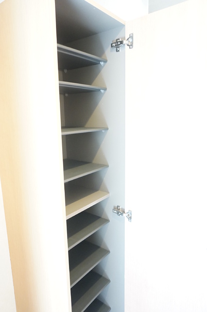 玄関　シューズボックス