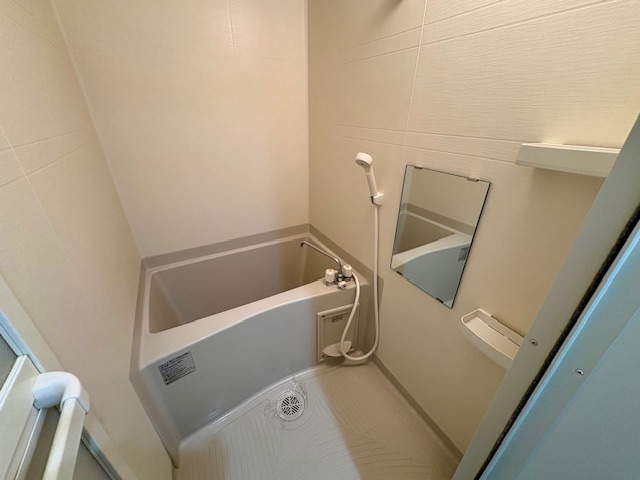 キッチン　退去前につき同アパート他居室参考写真