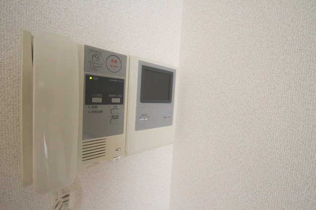 セキュリティ　同物件別号室のものです。