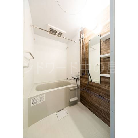 バス・シャワールーム　詳細は、ウィンドワード中の島店までご相談下さい。