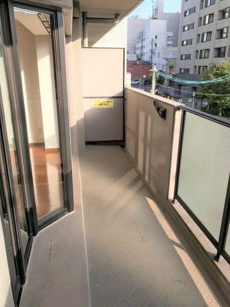バルコニー　※参考写真
