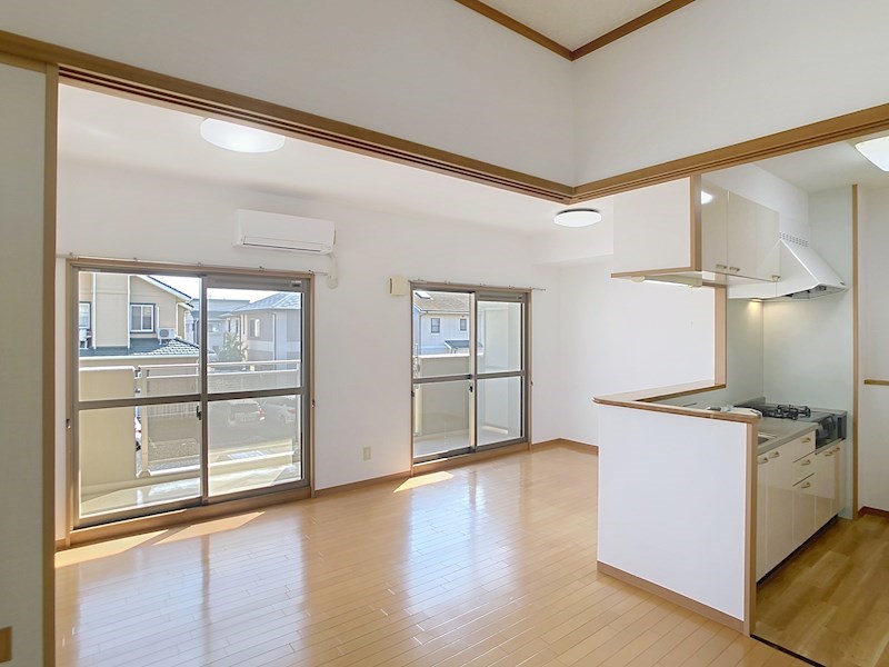 居室・リビング　他部屋写真