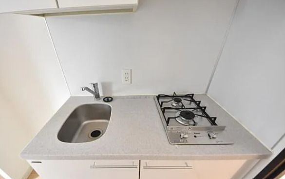 キッチン　※写真は別号室です
