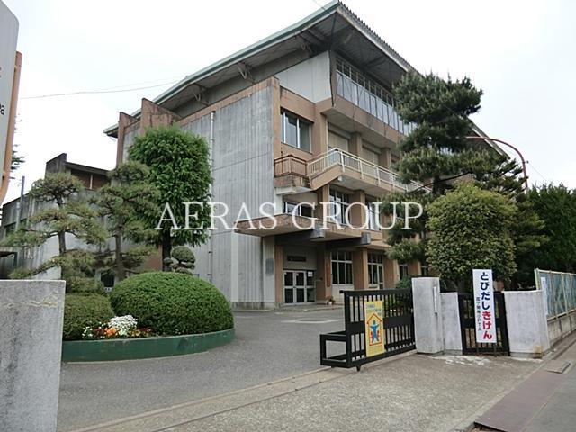 小学校　川越市立霞ケ関南小学校（小学校）まで581m