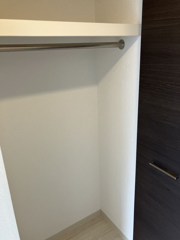 収納　同物件別部屋写真