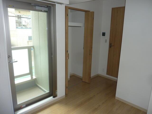 居室・リビング　?