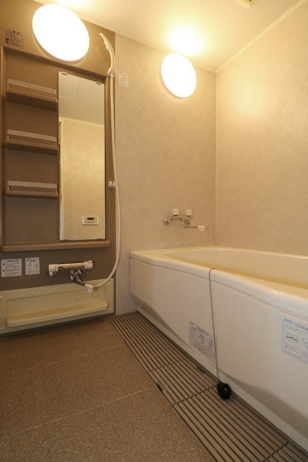 バス・シャワールーム　お風呂