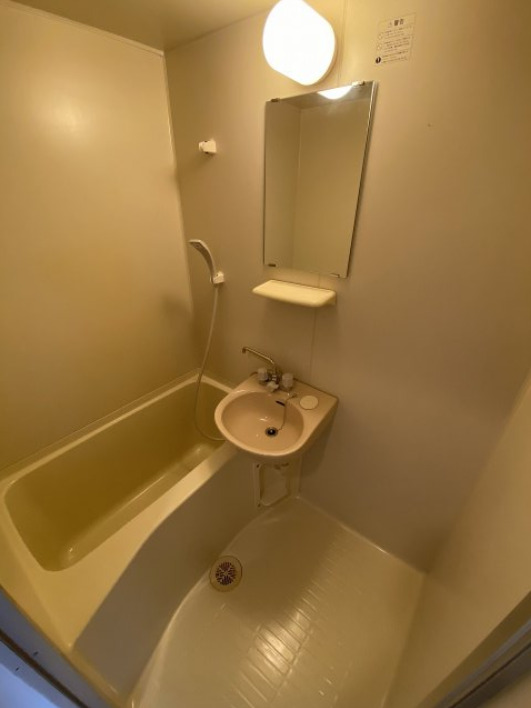 バス・シャワールーム　バストイレセパレートタイプでオススメ♪