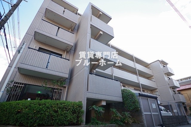 建物外観　鉄筋コンクリート造のしっかりした建物！