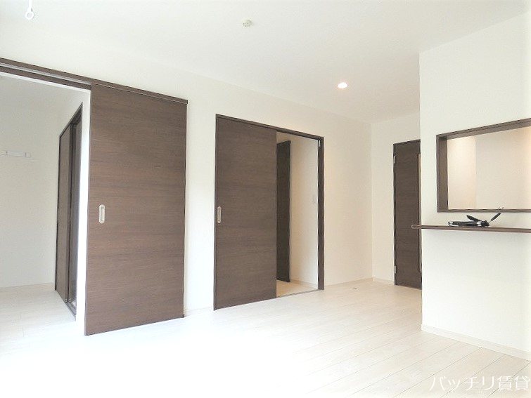 居室・リビング　※同型タイプ写真の為、現状優先。初期費用分割可能現状優先。