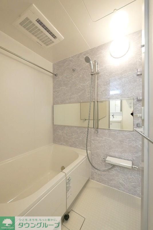 バス・シャワールーム　バス