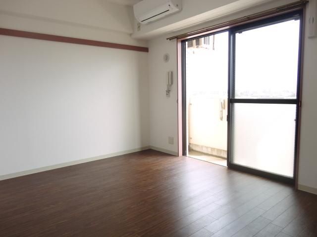 居室・リビング　★明るい内装★