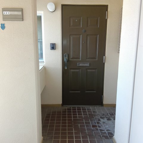 玄関　ゆったりとした玄関です