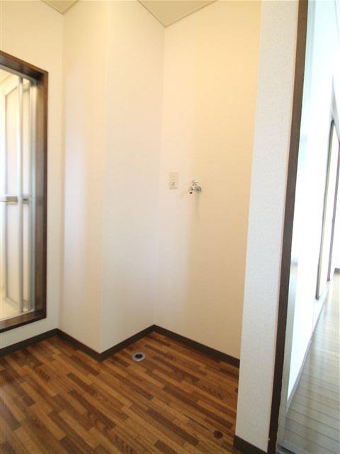 その他設備　洗濯機置き場