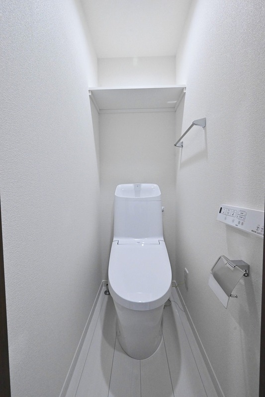 トイレ　別号室イメージの為、現状を優先致します。