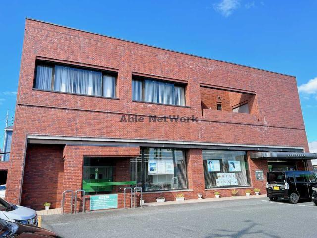 銀行　山口銀行西宇部支店（銀行）まで423m