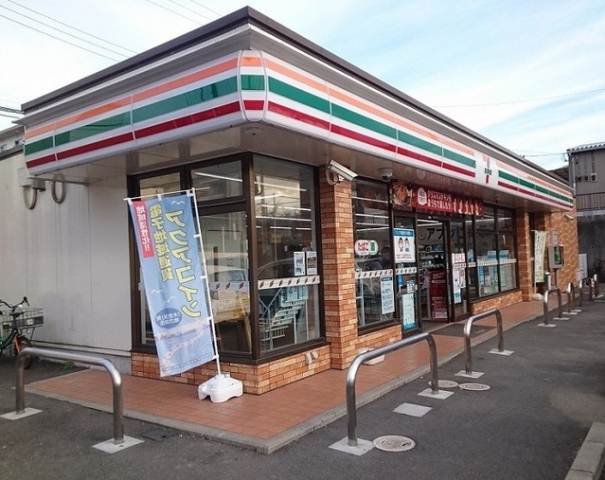 コンビニ　セブンイレブン木更津真舟店（コンビニ）まで650m