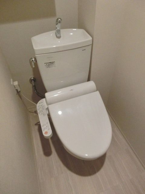 トイレ　NULL
