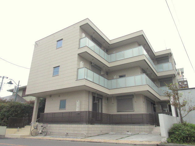 建物外観　築浅２０１８年１１月完成　耐震耐火構造に優れた旭化成ヘーベル
