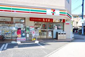 コンビニ　セブンイレブン南葛西1丁目店（コンビニ）まで301m