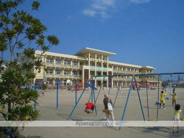 その他　小学校（その他）まで1100m