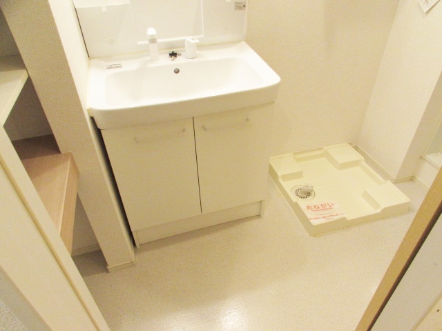 洗面設備　忙しい朝には欠かせない洗面所です