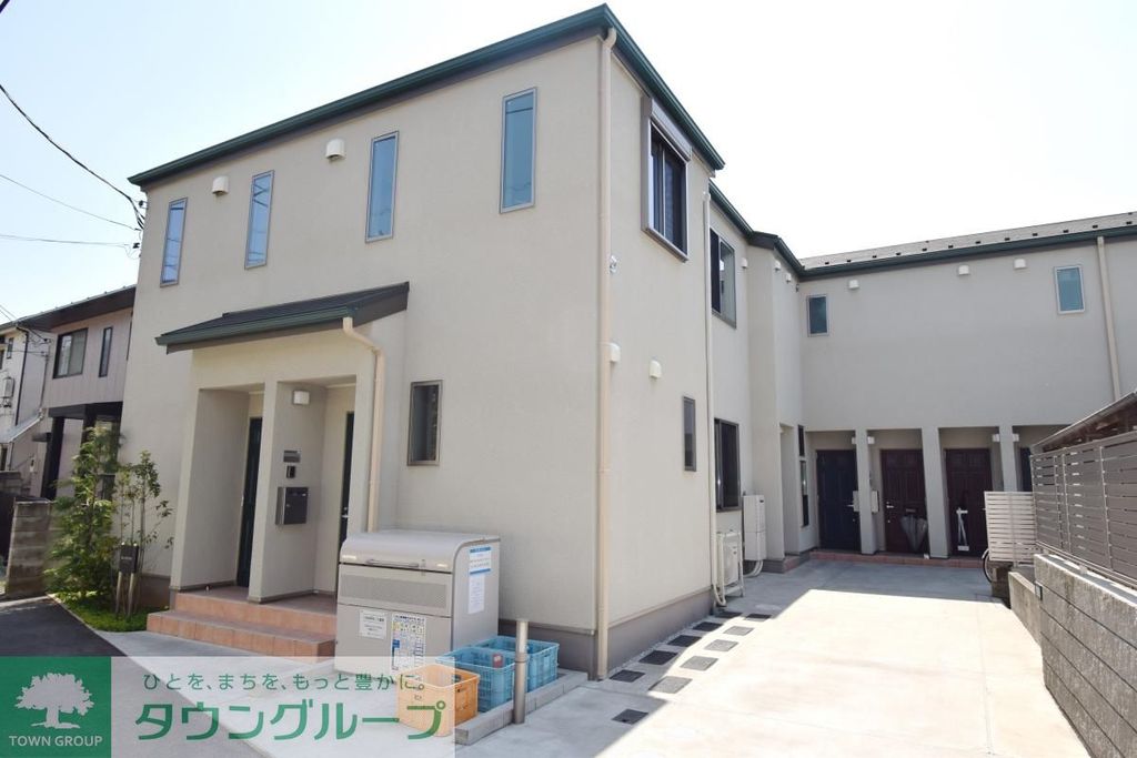 建物外観　エントランス