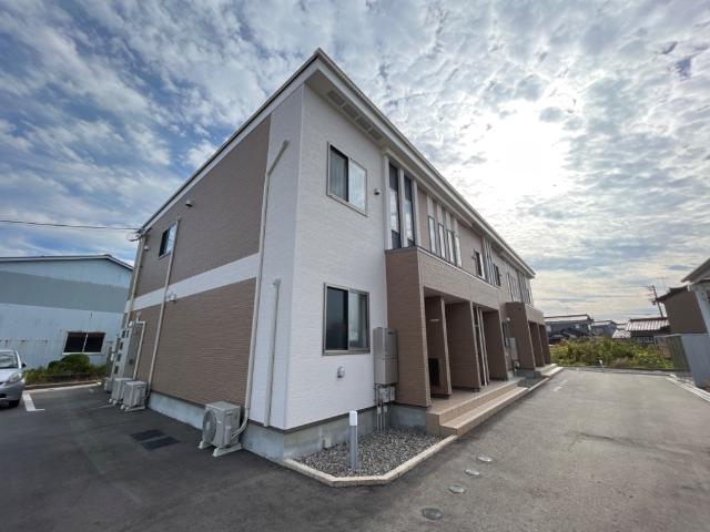 建物外観　外観写真（昼）