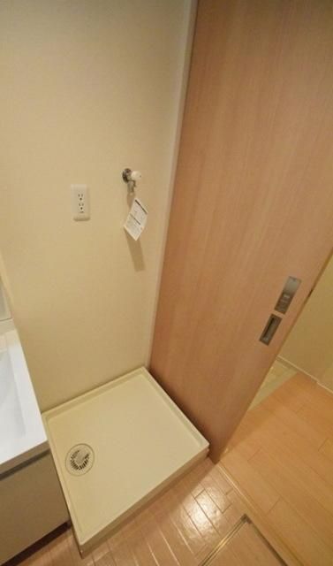 その他　★ウォークインクローゼット付きでお荷物も心配なし★