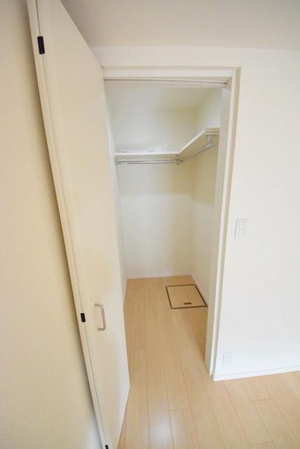 その他設備　★ウォークインクローゼット付きでお荷物も心配なし★