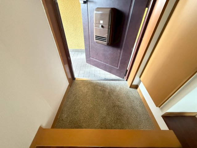 玄関　湯口マンション