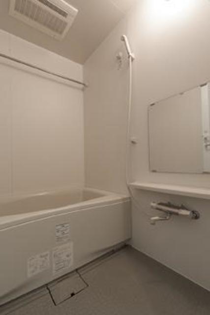 バス・シャワールーム　※写真は同タイプ住戸です。