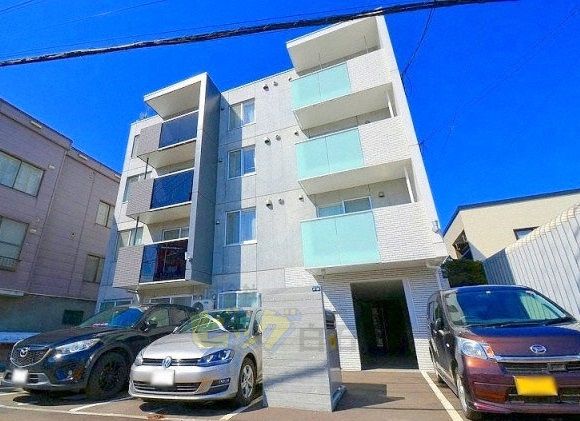 建物外観　都市ガス・Ｗｉ－Ｆｉ付ネット無料採用のマンションです♪