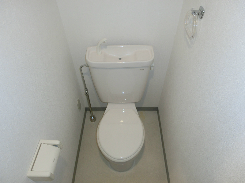 トイレ　※同物件別号室参考写真