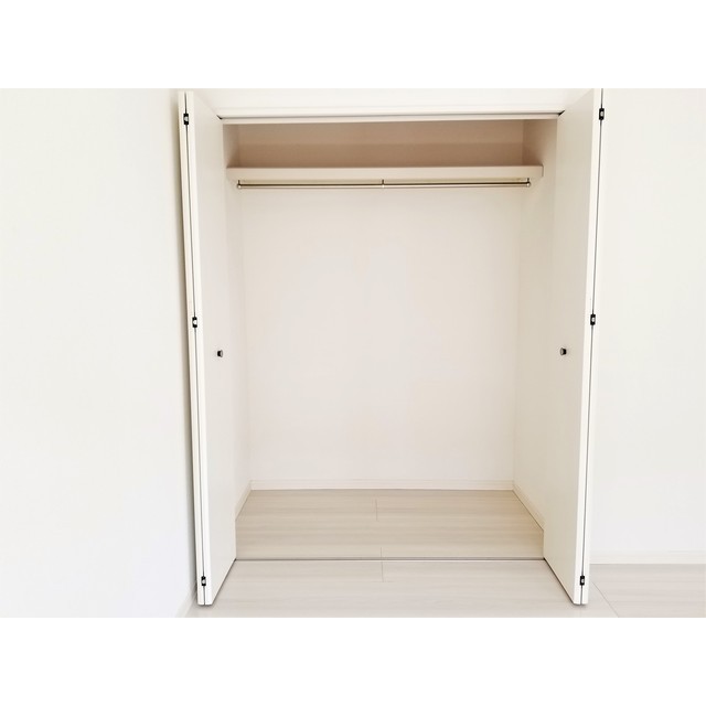 収納　クローゼット付き