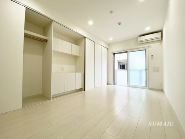 居室・リビング　南向きのお部屋☆