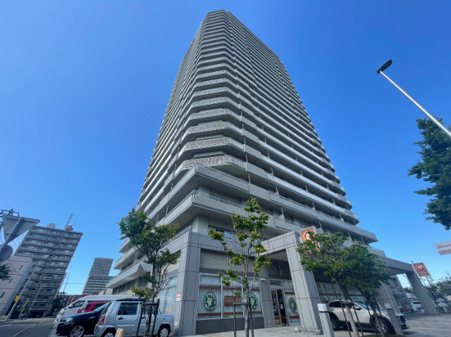 建物外観　札幌市中央区北１条東「ライオンズマンション札幌スカイタワー」