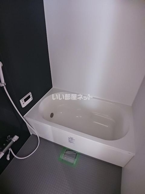 ライフタウンIIIの風呂写真