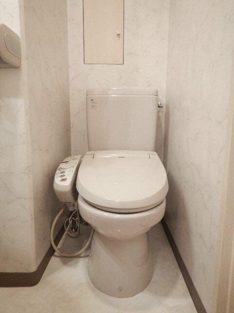 トイレ　トイレもきれいです